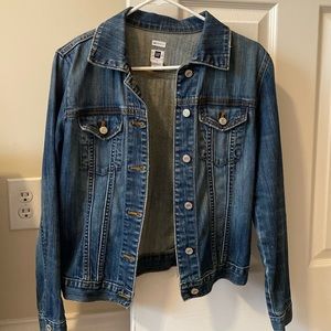GAP WOMEN’S JEAN JACKET